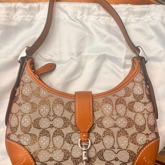Coach Hamptons Hobo in Crystal Jacquard - Picture 2 of 3